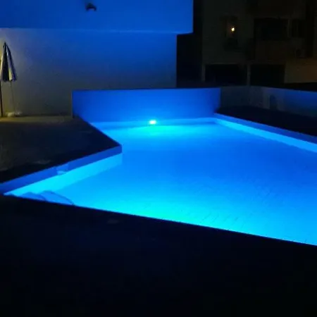 Tico Court Apartament