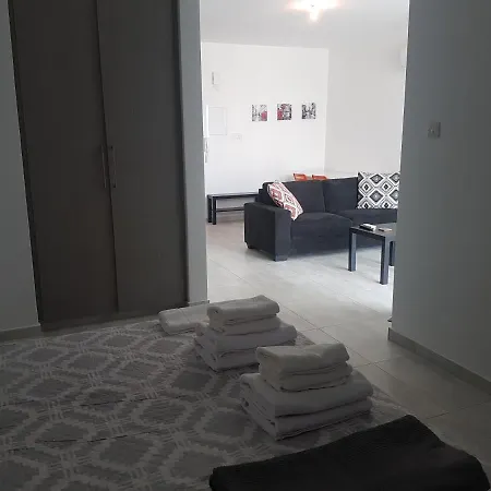 Apartament Tico Court