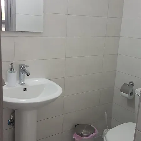 Tico Court بريفوليا
